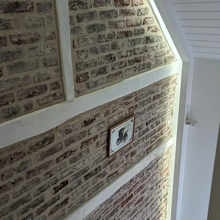 Le Bleuet Apartment Spay