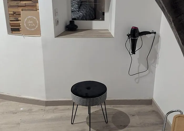 Le Bleuet Apartamento *